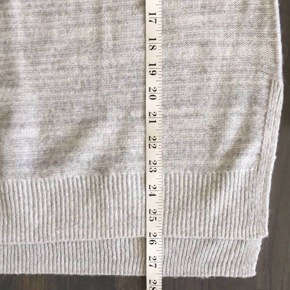 Lou & Grey Marl Knit Pullover Sweater, size Medium โค๏ธ - Picture 12 of 13